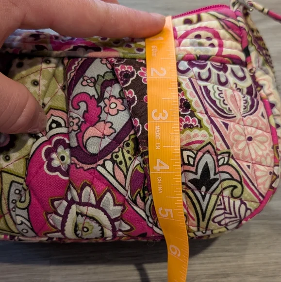 Vera Bradley Frannie - Picture 5 of 12